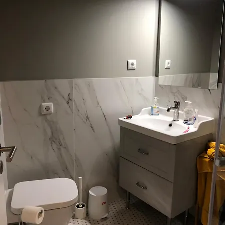 Hostel Quebra Costas House