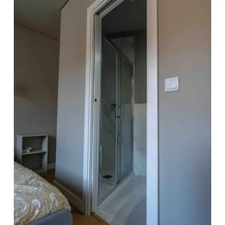 Quebra Costas House ホステル