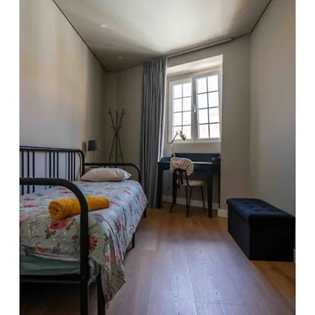 Quebra Costas House ホステル コインブラ