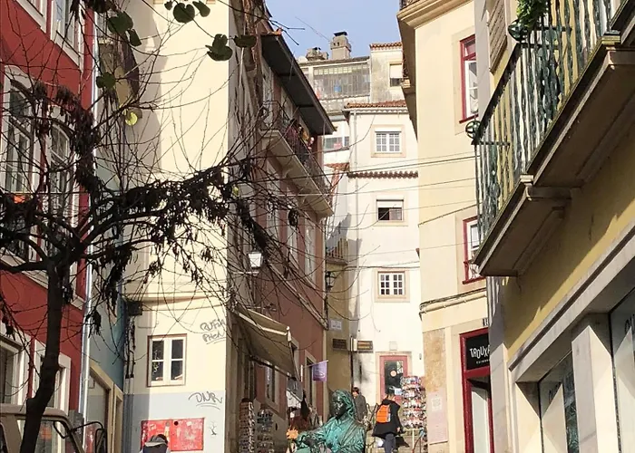 Quebra Costas House *