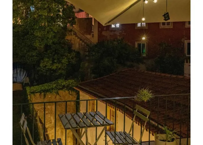 ホステル Quebra Costas House *